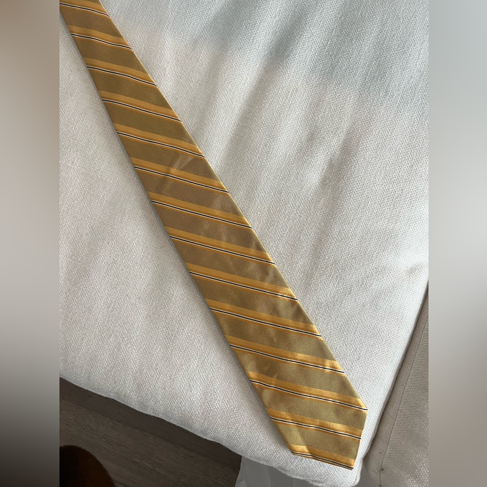 Brooks Brothers Makers Vintage Tie - Yellow Gold Stripes Silk Tie
